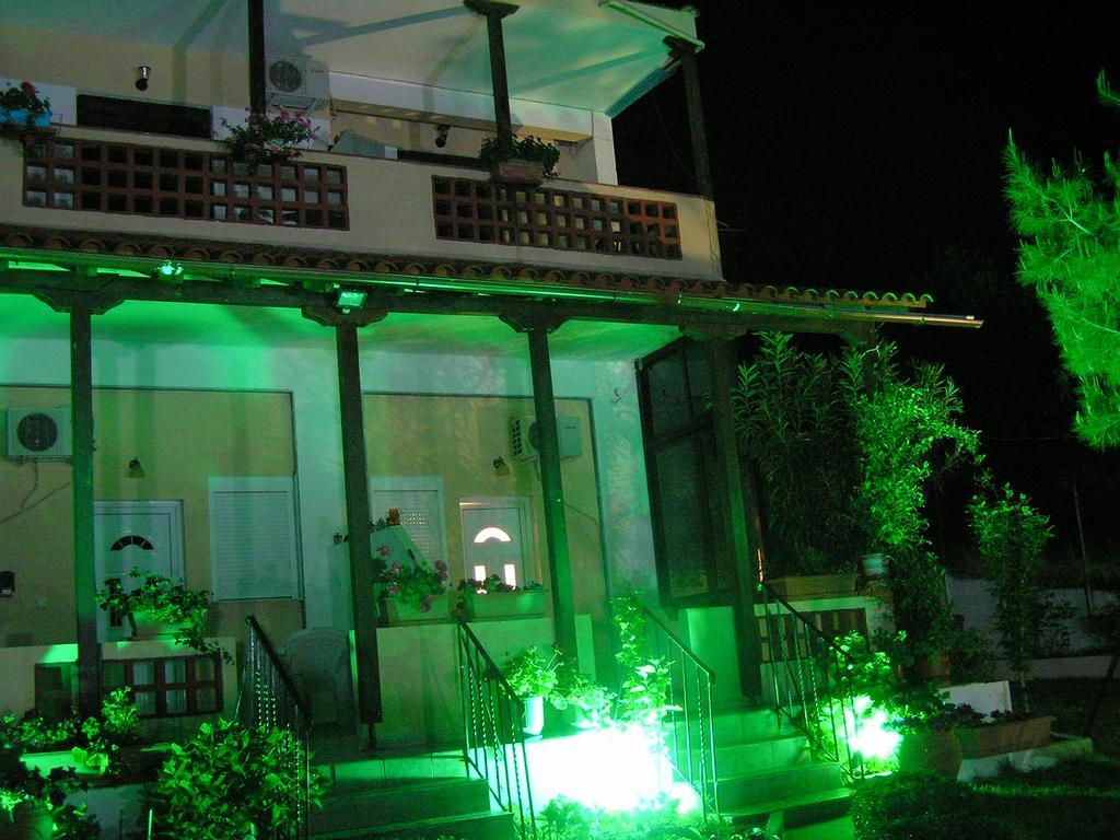 Villa Dallas Vourvourou Exteriör bild